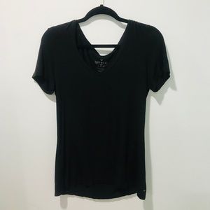 Black Tee
